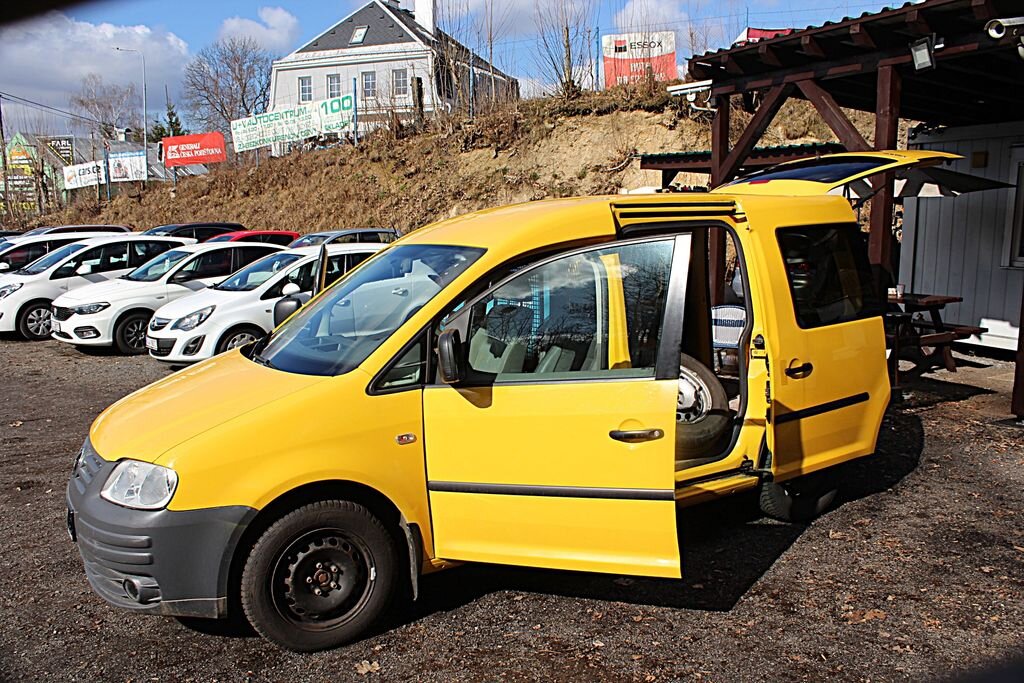 Volkswagen Caddy Skříň 2,0 l 51 kw