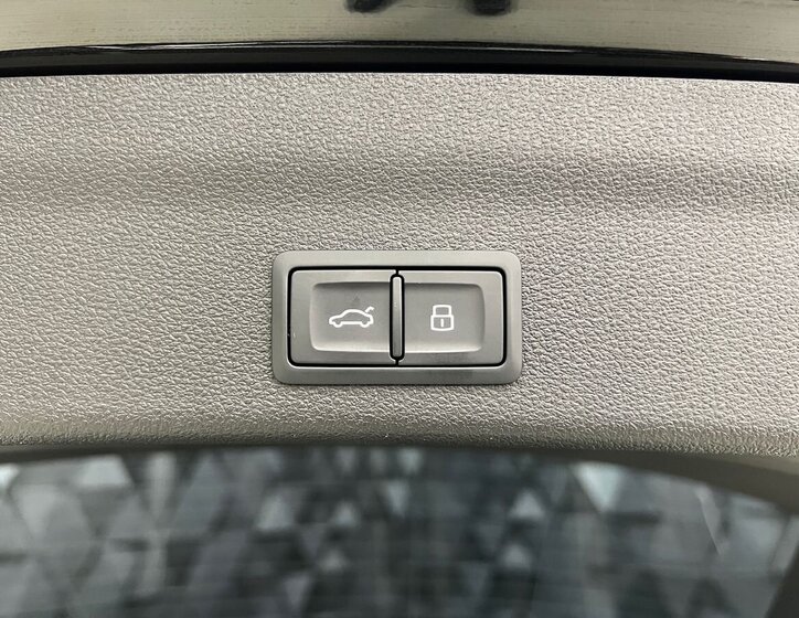 Audi A6 Allroad Kombi 3,0 l 253 kw