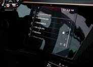 Audi e-tron SUV / Terénní 0,0 300 kw