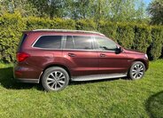 Mercedes-Benz GL Kombi 4,7 l 270 kw