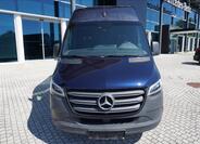Mercedes-Benz Sprinter 2