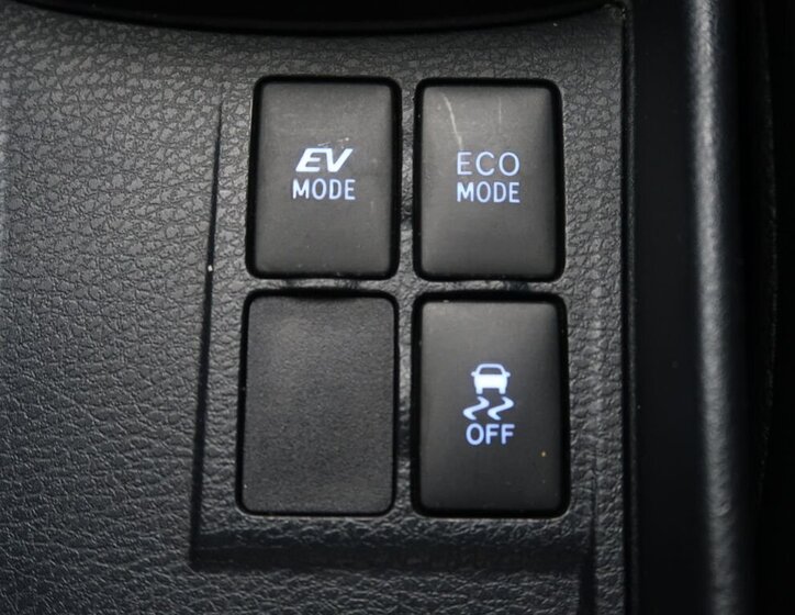 Toyota Yaris Hatchback 1,5 l 54 kw