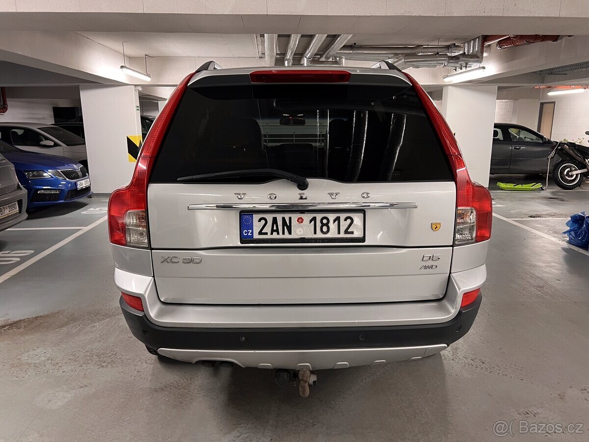 Volvo XC90 Kombi 2,4 l 147 kw