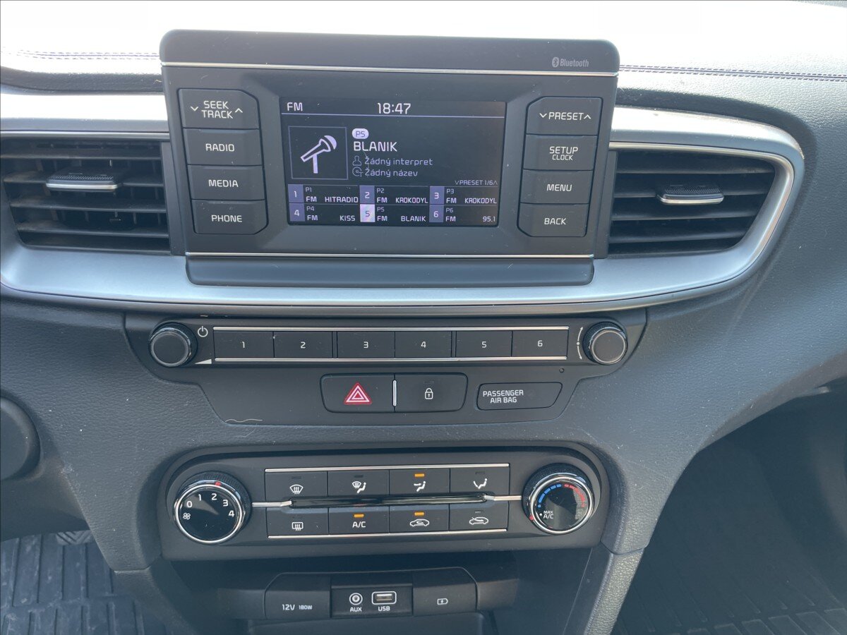 KIA Ceed Hatchback 1,4 l 73 kw