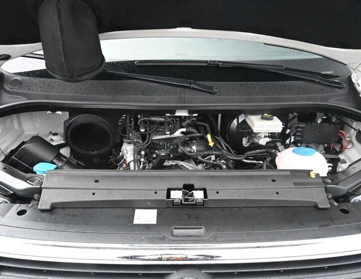 Volkswagen Crafter Skříň 2,0 l 130 kw