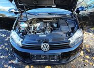 Volkswagen Golf 24