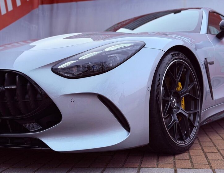 Mercedes-Benz AMG GT Kupé 4,0 l 430 kw