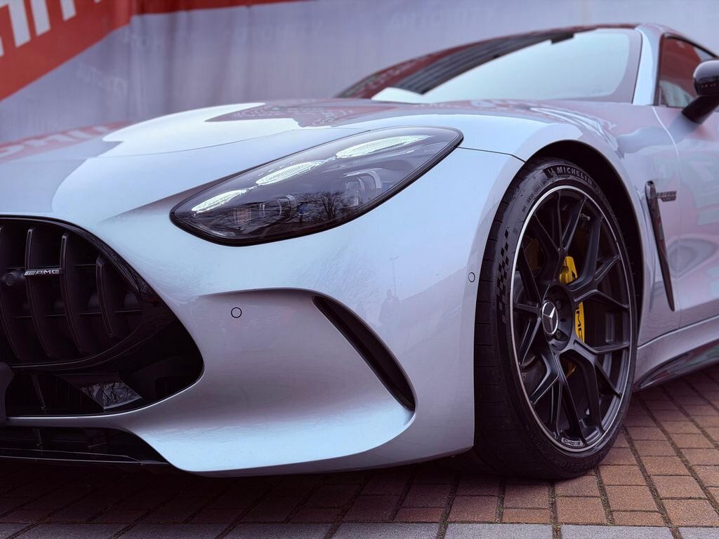 Mercedes-Benz AMG GT Kupé 4,0 l 430 kw