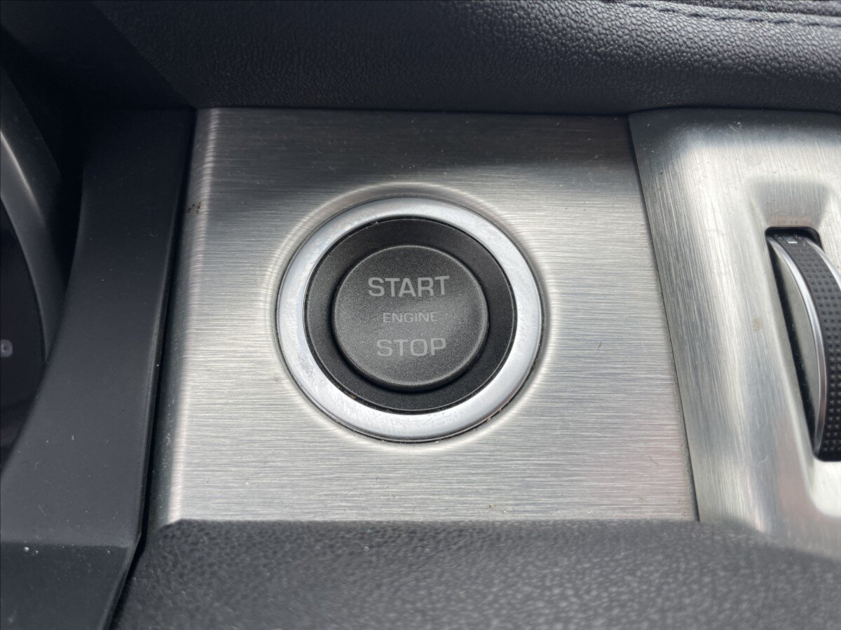 Land Rover Range Rover SUV 2,2 l 110 kw