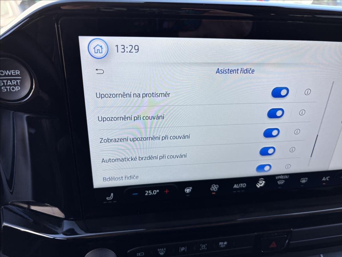 Ford Tourneo Custom Kombi 2,0 l 125 kw