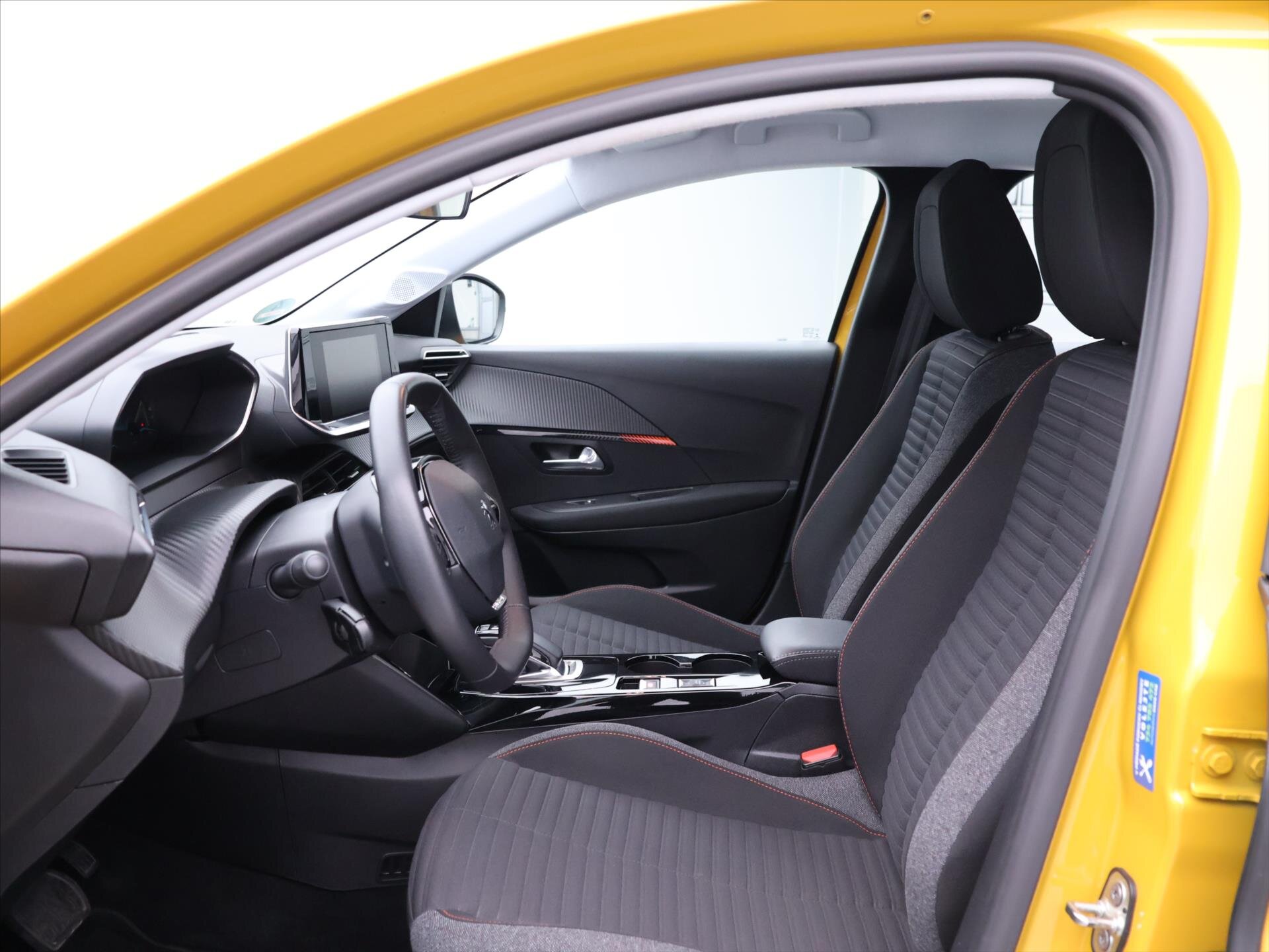 Peugeot 208 Hatchback 0,0 100 kw