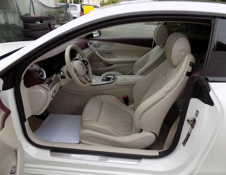 Mercedes-Benz Třídy E 10