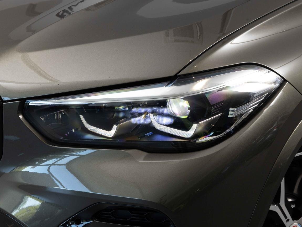 BMW X5 SUV / Terénní 3,0 l 210 kw