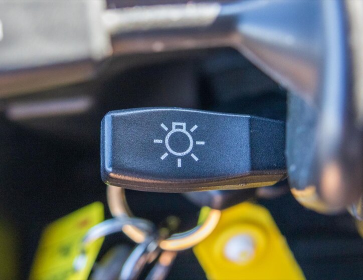 Land Rover Defender SUV 2,2 l 90 kw