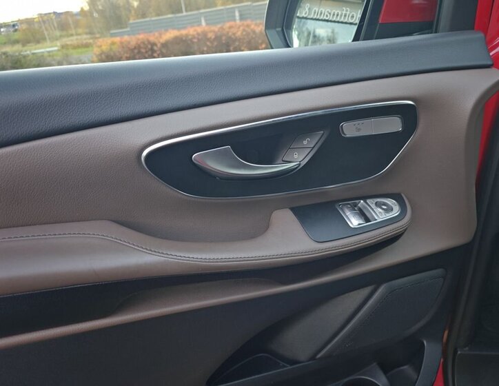 Mercedes-Benz Třídy V VAN-Minibus 2,0 l 174 kw