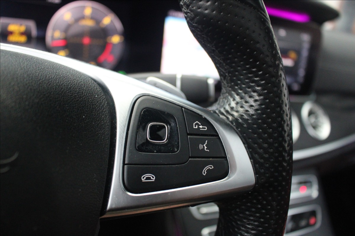 Mercedes-Benz Třídy E