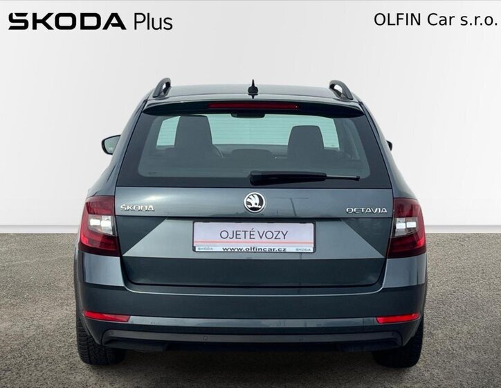 Škoda Octavia Kombi 2,0 l 110 kw