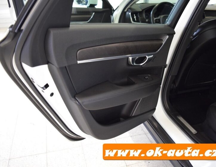 Volvo V90 Kombi 2,0 l 140 kw