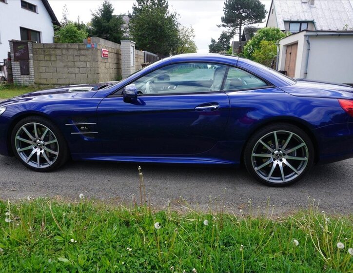 Mercedes-Benz SL Kabriolet 3,0 l 270 kw