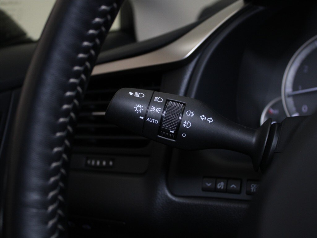 Lexus RX SUV / Terénní 2,0 l 175 kw