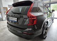 Volvo XC90 SUV / Terénní 2,0 l 180 kw