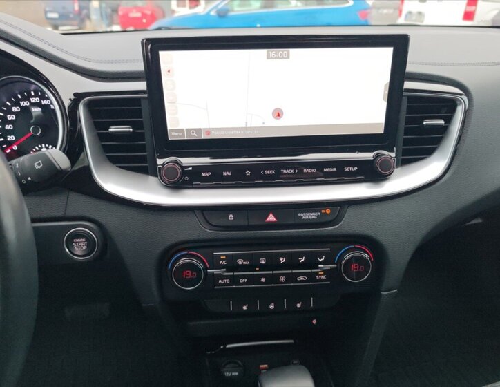 KIA XCeed Hatchback 1,5 l 117 kw