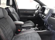 Mitsubishi Outlander 12