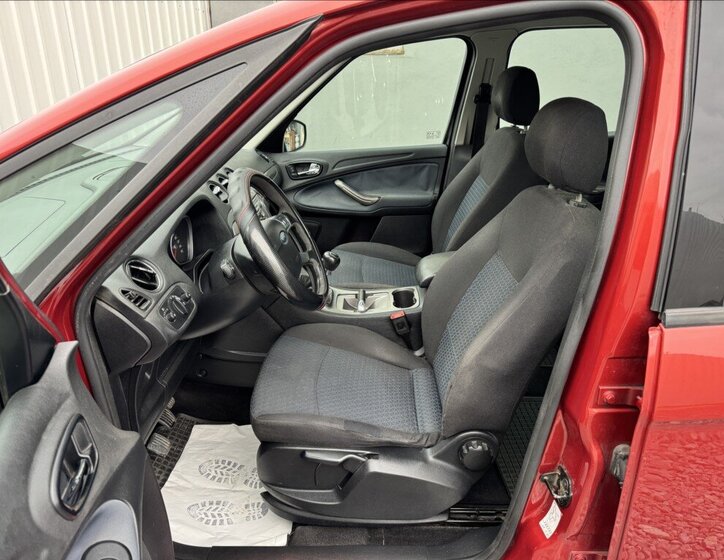 Ford S-MAX MPV 2,0 l 96 kw