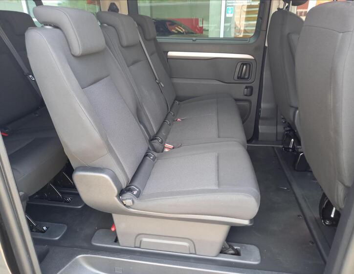 Toyota ProAce Verso 9