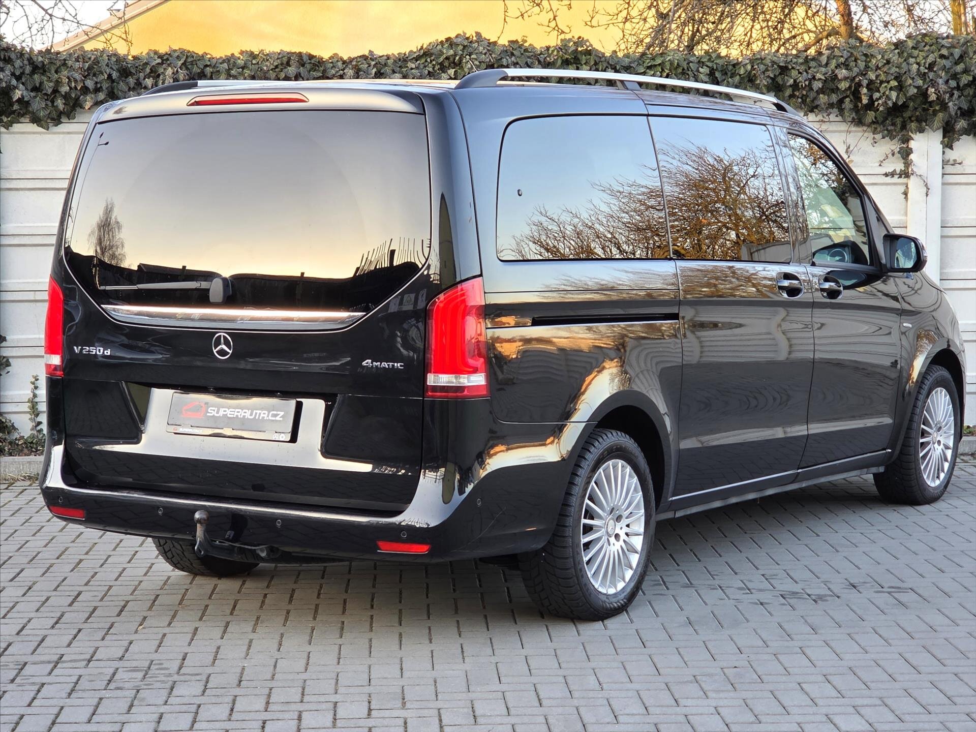 Mercedes-Benz Třídy V Kombi 2,1 l 140 kw