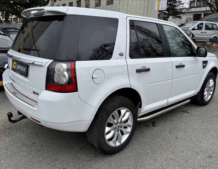 Land Rover Freelander SUV / Terénní 2,2 l 140 kw