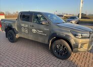 Toyota Hilux Pick-up 2,8 l 150 kw