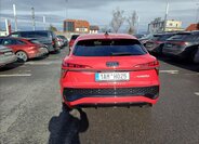 Audi Q3 CUV 2,0 l 110 kw