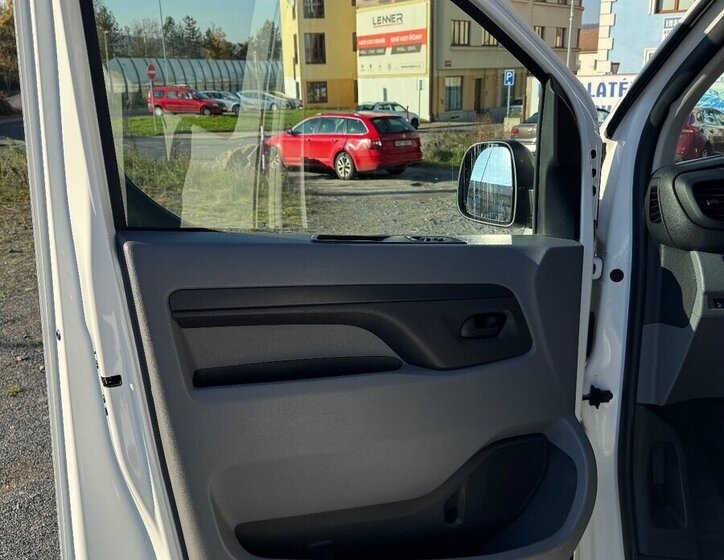 Toyota ProAce VAN-Minibus 1,5 l 88 kw