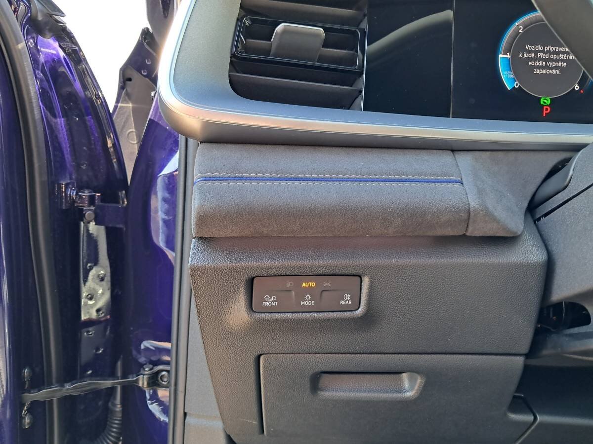 Volkswagen Tayron SUV / Terénní 2,0 l 142 kw