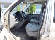 Volkswagen Transporter 9