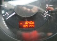 Peugeot 5008 MPV 2,0 l 120 kw