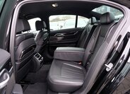 BMW Řada 7 Sedan 3,0 l 210 kw