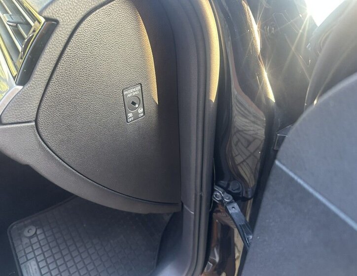 Volkswagen Passat Kombi 2,0 l 110 kw