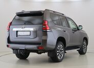 Toyota Land Cruiser 5