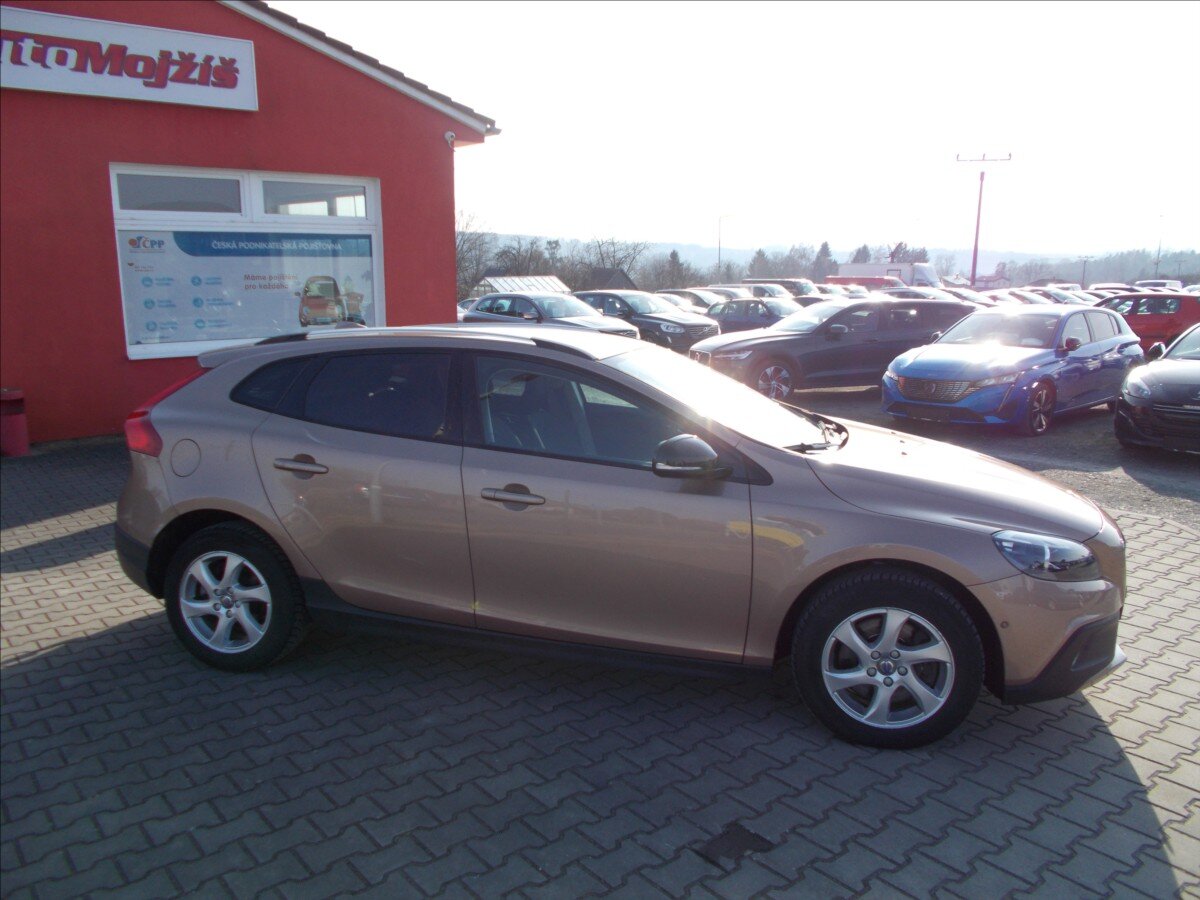 Volvo V40 Hatchback 2,0 l 88 kw