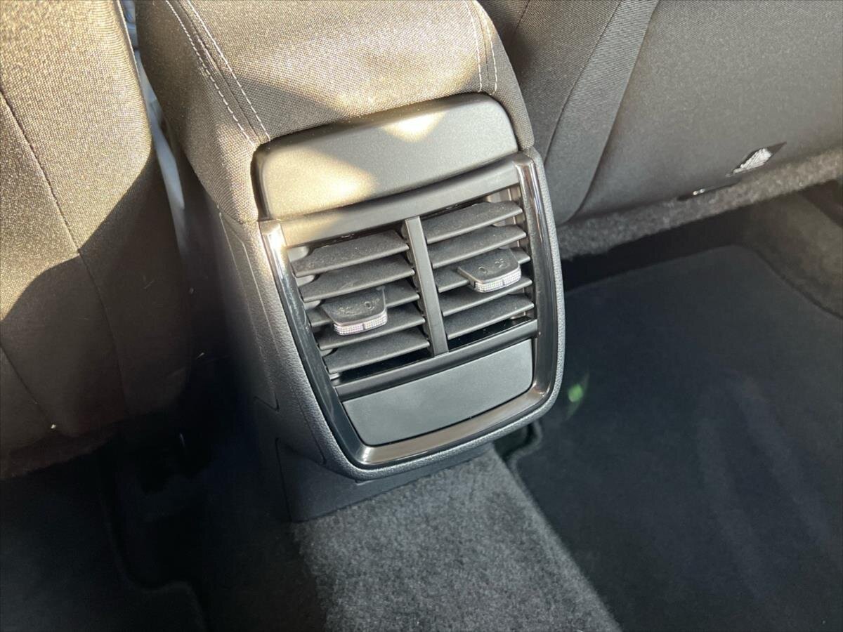 Škoda Scala Hatchback 999,0 85 kw