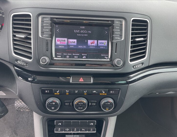 Volkswagen Sharan MPV 2,0 l 135 kw