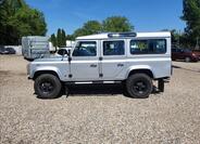 Land Rover Defender 3