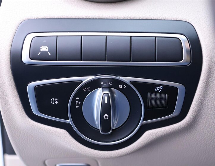 Mercedes-Benz Třídy C 21