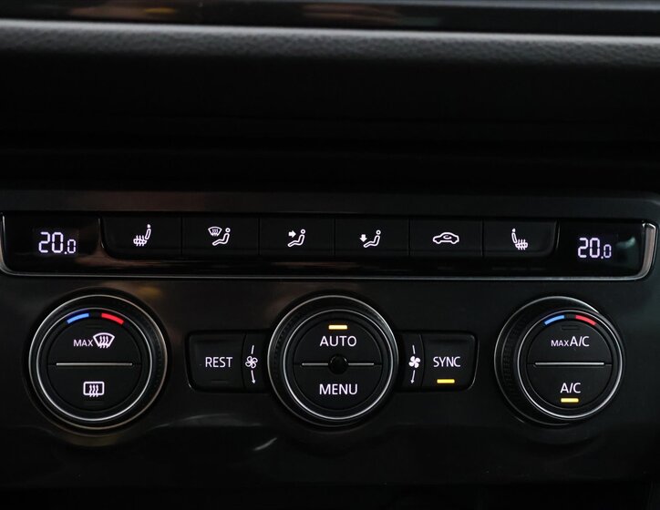 Volkswagen Tiguan 20