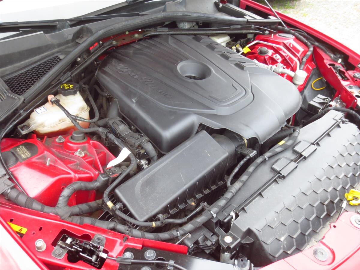 Alfa Romeo Giulia Sedan 2,1 l 110 kw