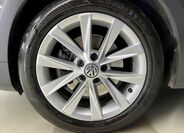 Volkswagen Golf 9
