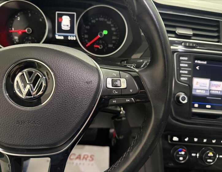 Volkswagen Tiguan 11