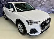 Audi Q3 4